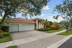 2647 Edgewater Dr, Weston, FL 33332 - Photo 38