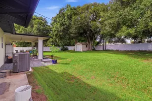2657 Seneca Ave, Fort Pierce, FL 34946 - Photo 16