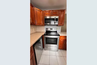 104 Saxony C, Delray Beach, FL 33446 - Photo 6