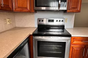 104 Saxony C, Delray Beach, FL 33446 - Photo 6