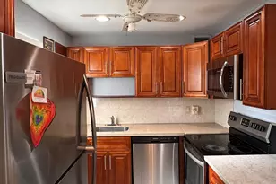104 Saxony C, Delray Beach, FL 33446 - Photo 2