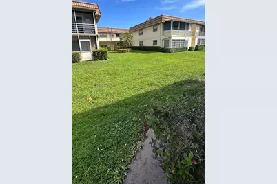 104 Saxony C, Delray Beach, FL 33446 - Photo 40