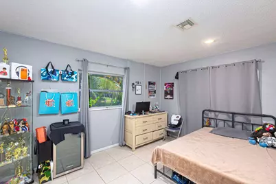 9411 NW 74th Place, Tamarac, FL 33321 - Photo 10