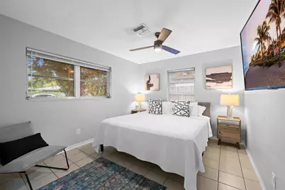 3024 NE 2nd Terrace, Wilton Manors, FL 33334 - Photo 16