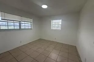 4401 N Australian Ave, West Palm Beach, FL 33407 - Photo 24