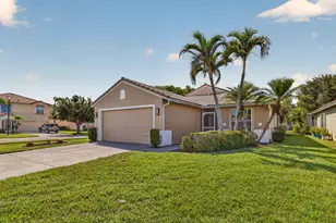 628 Stanford Ln, Port Saint Lucie, FL 34983 - Photo 2