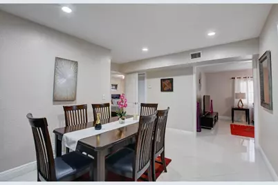 1371 Woodcrest Road W, West Palm Beach, FL 33417 - Photo 6