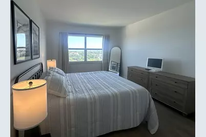 2555 NE 11th Street #804, Fort Lauderdale, FL 33304 - Photo 8