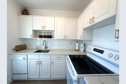 2555 NE 11th Street #804, Fort Lauderdale, FL 33304 - Photo 6
