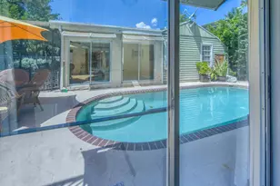 216 S Ocean Breeze, Lake Worth Beach, FL 33460 - Photo 2