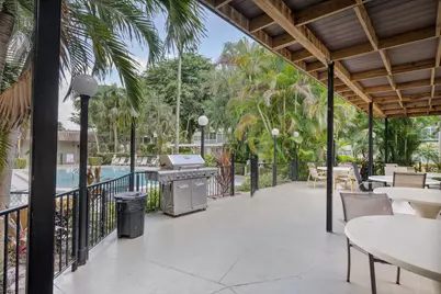 5171 W Oakland Park Boulevard #204, Lauderdale Lakes, FL 33313 - Photo 18
