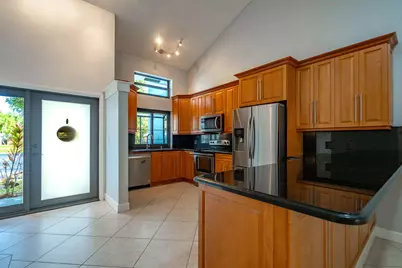 2840 S Oakland Forest Drive #2703, Oakland Park, FL 33309 - Photo 4