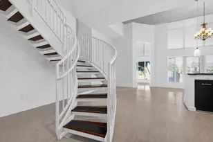 300 S Australian Ave, West Palm Beach, FL 33401 - Photo 2