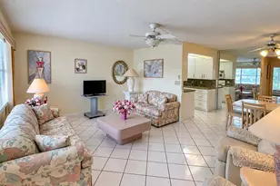 2154 Cambridge G, Deerfield Beach, FL 33442 - Photo 2