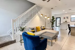 520 SW 19th Wy, Fort Lauderdale, FL 33312 - Photo 1