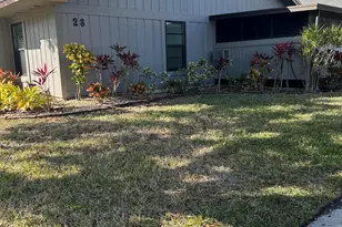 4054 NW Cinnamon Tree Cir, Jensen Beach, FL 34957 - Photo 2