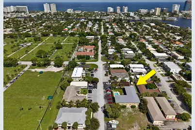 2190 SE 5th Street #1-A, Pompano Beach, FL 33062 - Photo 1