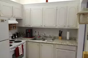 15 Salisbury A, West Palm Beach, FL 33417 - Photo 8