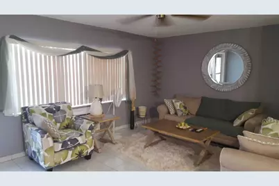 15 Salisbury A, West Palm Beach, FL 33417 - Photo 1