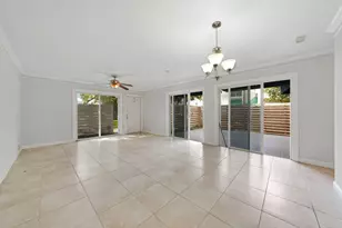 557 NW 97th Ave, Plantation, FL 33324 - Photo 6