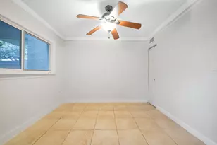 557 NW 97th Ave, Plantation, FL 33324 - Photo 12