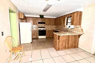 275 SE 16th Ave, Okeechobee, FL 34974 - Photo 10