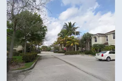 862 Summit Lake Drive, West Palm Beach, FL 33406 - Photo 18