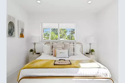 1913 N Victoria Park Road, Fort Lauderdale, FL 33305 - Photo 18