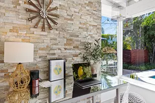 1913 N Victoria Park Rd, Fort Lauderdale, FL 33305 - Photo 12