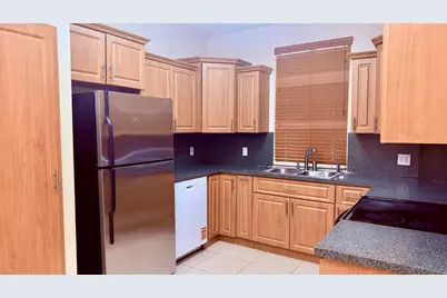 6952 SW 39th Street #C106, Davie, FL 33314 - Photo 2