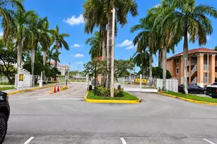 6952 SW 39th St, Davie, FL 33314 - Photo 18