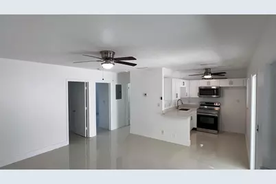 220 SE 22nd Avenue #Unit 2, Pompano Beach, FL 33062 - Photo 6