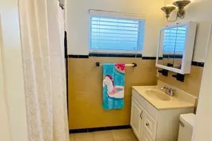 101 S Golfview Rd, Lake Worth Beach, FL 33460 - Photo 4