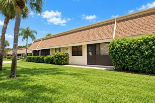 107 Half Moon Cir, Jupiter, FL 33458 - Photo 1