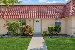118 Amherst Ln, Lake Worth, FL 33467 - Photo 12