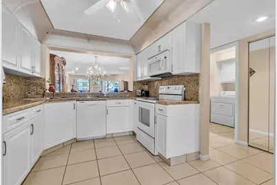 7216 Fairfax Drive #109, Tamarac, FL 33321 - Photo 14