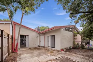 4552 NW 185th St, Miami Gardens, FL 33055 - Photo 12