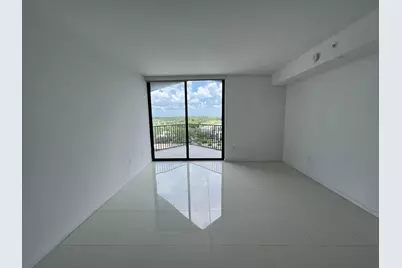 5300 Paseo Boulevard #708, Doral, FL 33166 - Photo 6