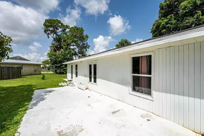 300 SW Prima Vista Boulevard, Port Saint Lucie, FL 34983 - Photo 18