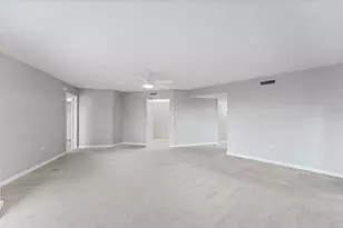 1300 NE Miami Gardens Dr, Miami, FL 33179 - Photo 12
