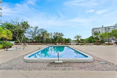1300 NE Miami Gardens Drive #308E, Miami, FL 33179 - Photo 34