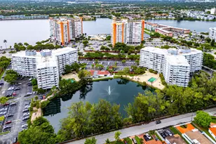 1300 NE Miami Gardens Dr, Miami, FL 33179 - Photo 44