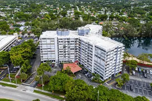 1300 NE Miami Gardens Dr, Miami, FL 33179 - Photo 38