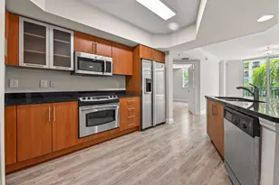 600 S Dixie Hwy, West Palm Beach, FL 33401 - Photo 20