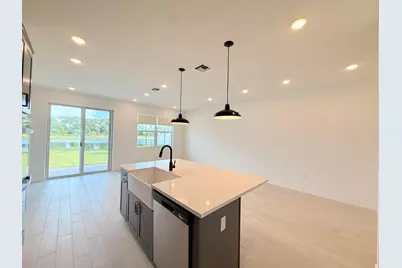 121 SE Birch Terrace, Stuart, FL 34997 - Photo 8