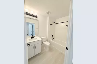 121 SE Birch Terrace, Stuart, FL 34997 - Photo 18
