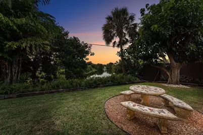 545 NW 7th Street, Boca Raton, FL 33432 - Photo 38
