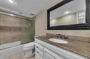 6 Royal Palm Way, Boca Raton, FL 33432 - Photo 4