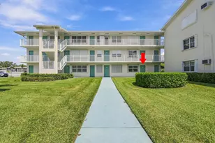 530 Horizons E, Boynton Beach, FL 33435 - Photo 2