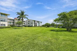 530 Horizons E, Boynton Beach, FL 33435 - Photo 22